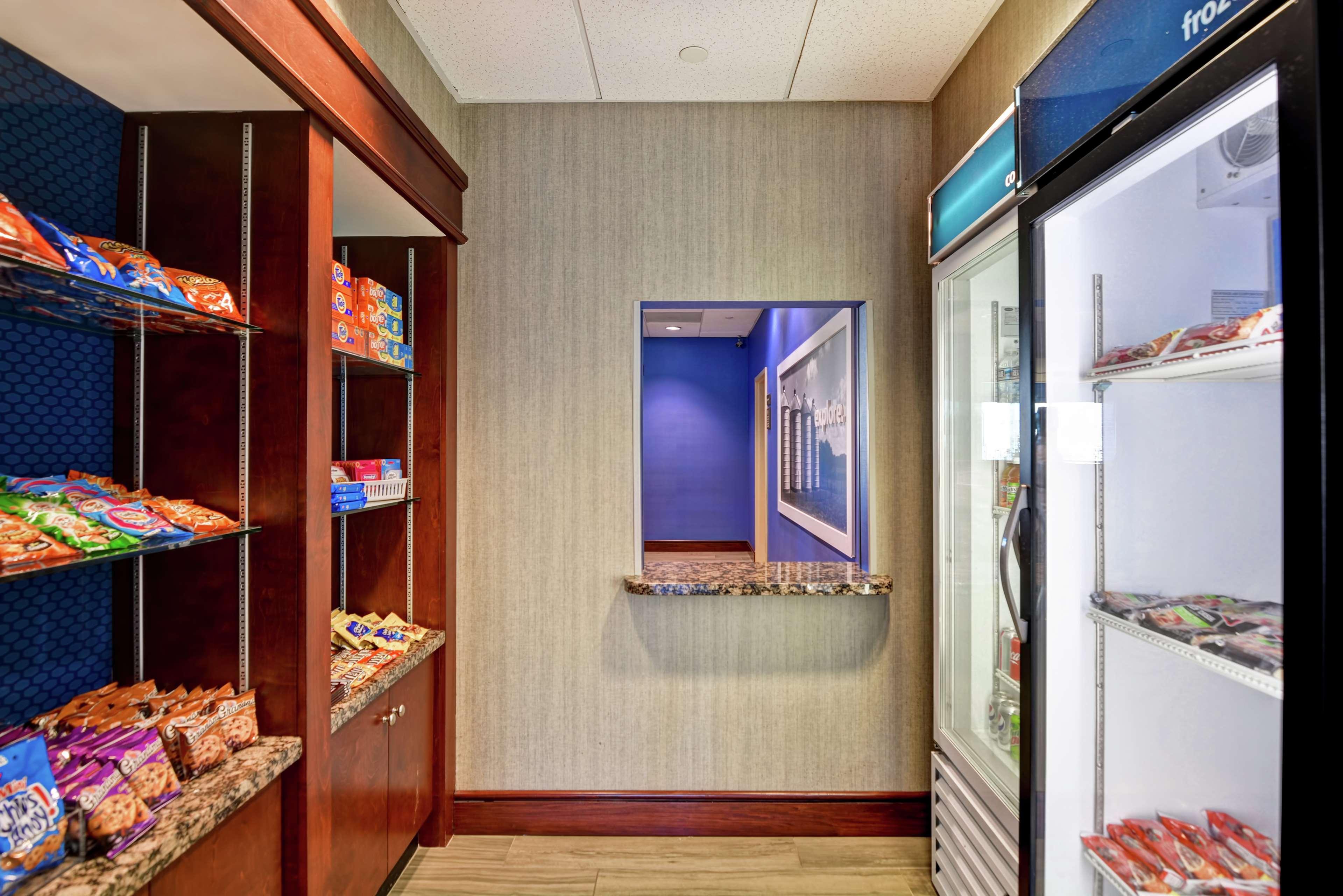 Hampton Inn And Suites Fredericksburg Dış mekan fotoğraf