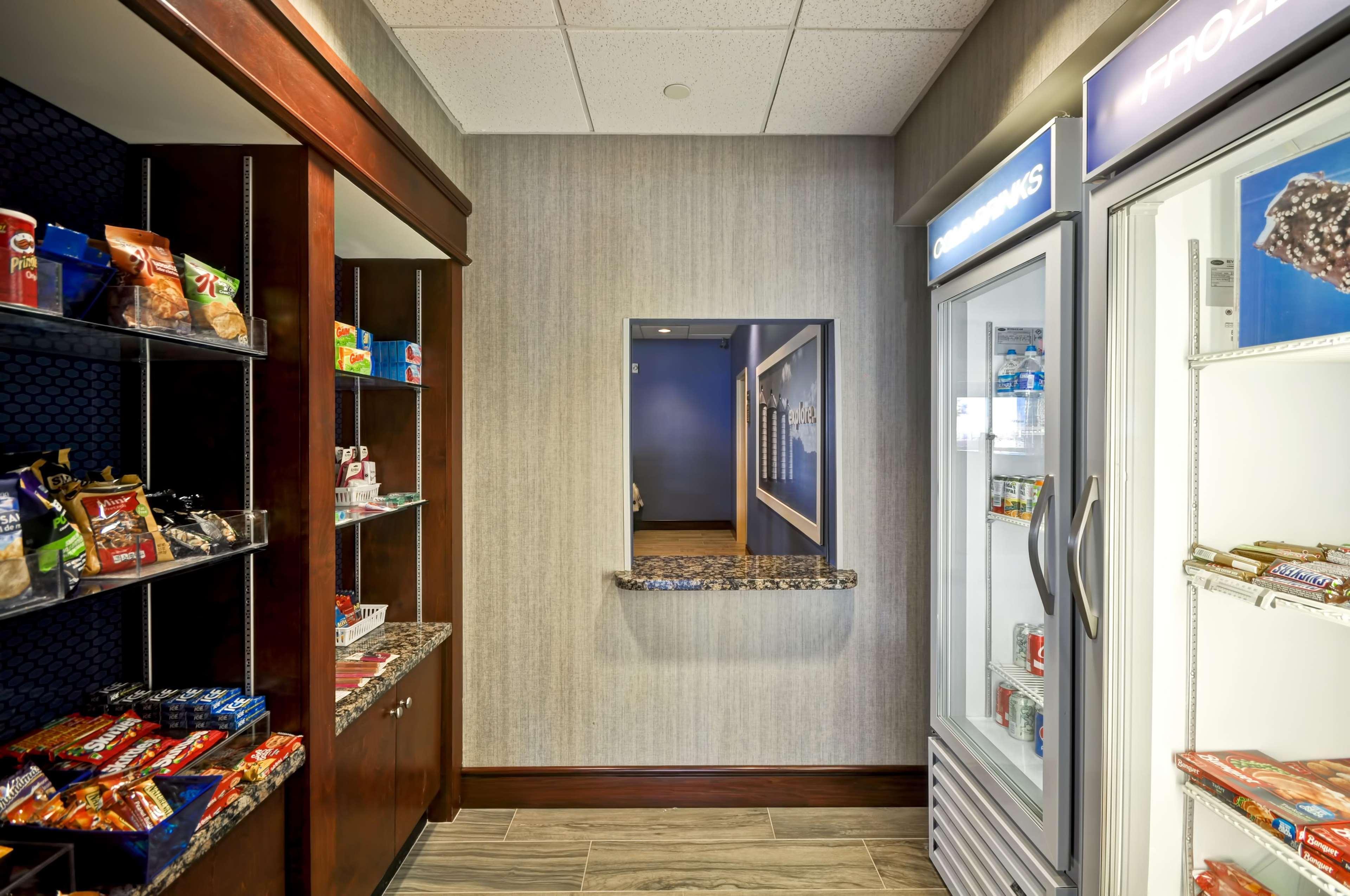 Hampton Inn And Suites Fredericksburg Dış mekan fotoğraf