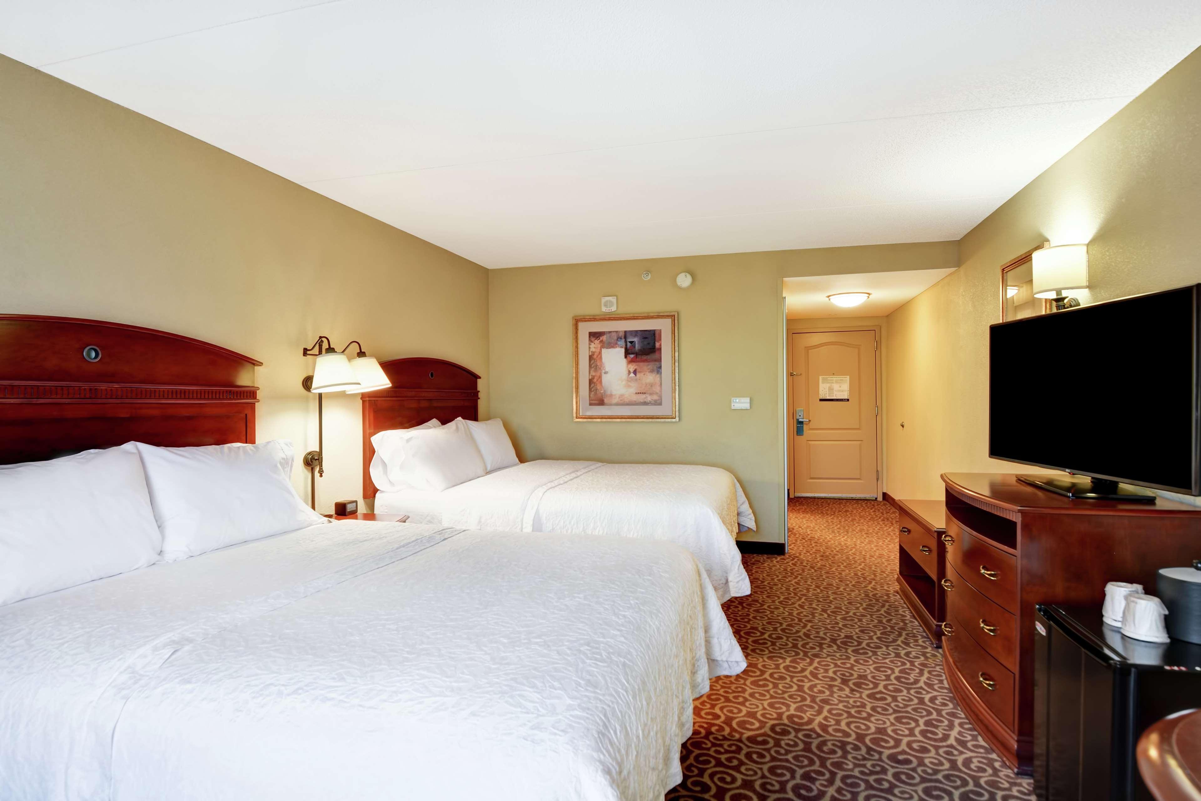 Hampton Inn And Suites Fredericksburg Dış mekan fotoğraf