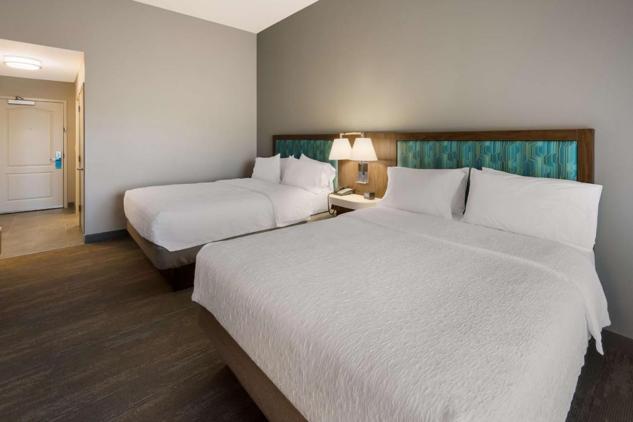 Hampton Inn And Suites Fredericksburg Dış mekan fotoğraf