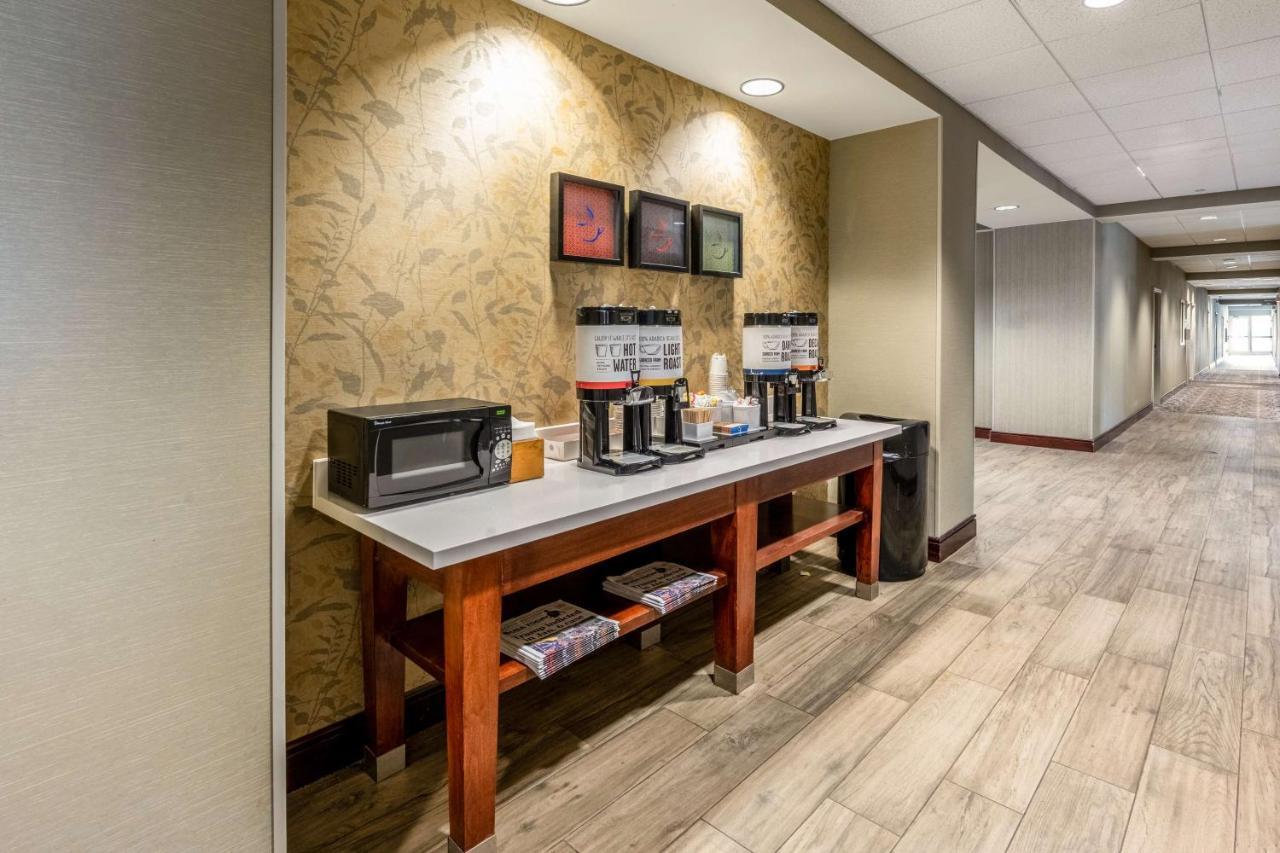 Hampton Inn And Suites Fredericksburg Dış mekan fotoğraf
